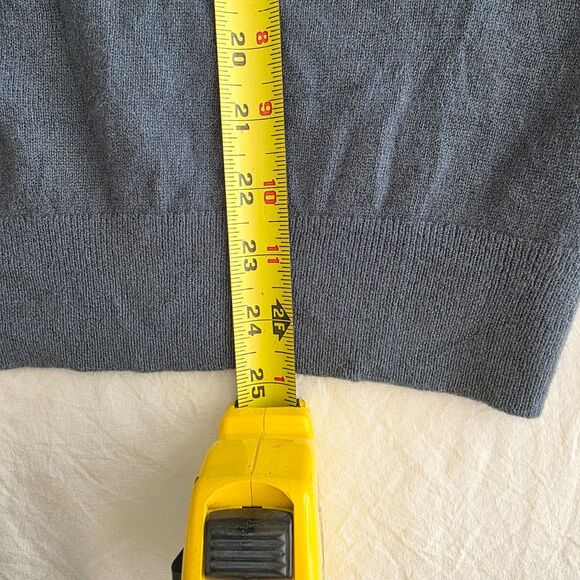 EVERLANE Blue-Gray Cashmere Crewneck Pullover Sweater Top Women's Size M - Picture 7 of 7